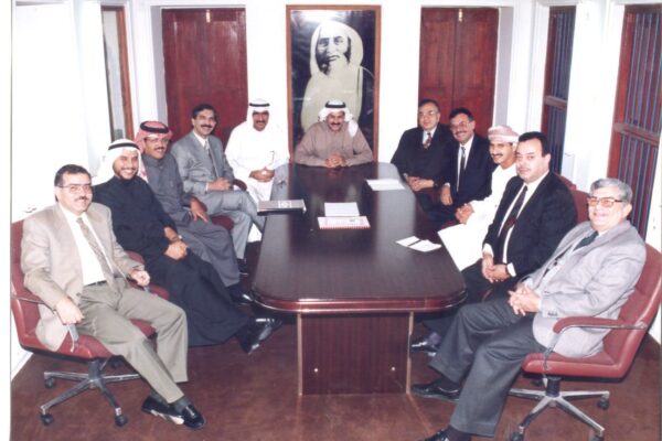 اجتماع لجنة تحكيم الجوائز المعماريين والبيئة التى تمنحها منظمة المدن العربية1992